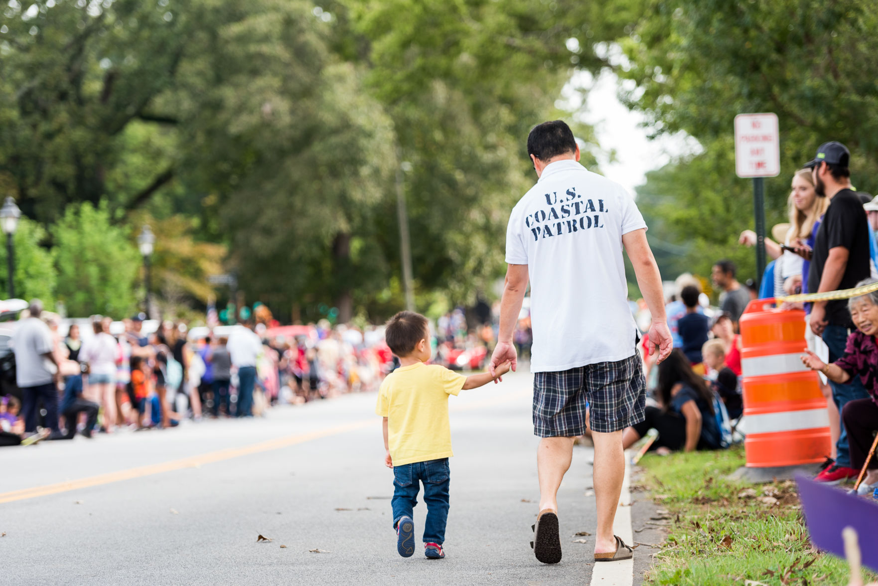 Duluth’s 36th annual Fall Festival boasts large crowds, though retains small-town feel